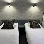 Ξενοδοχείο Val Saint Hilaire 3*
