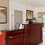 Val Saint Hilaire Hotel Givet