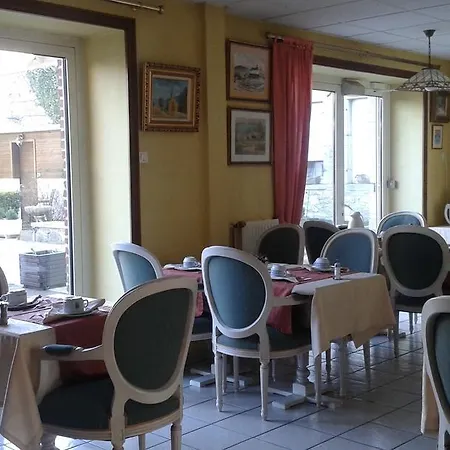 Val Saint Hilaire Givet
