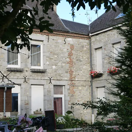 Hotel Val Saint Hilaire Givet