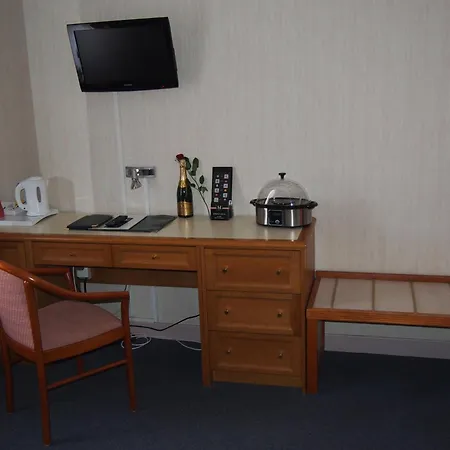 Val Saint Hilaire Hotel