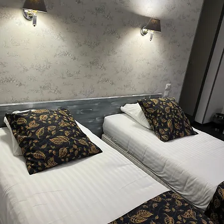 Val Saint Hilaire Hotel Givet