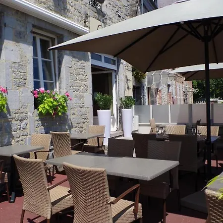 Val Saint Hilaire Hotel Givet