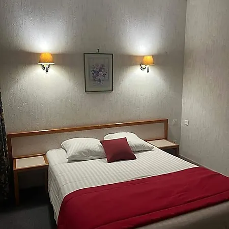 Val Saint Hilaire ホテル 3*