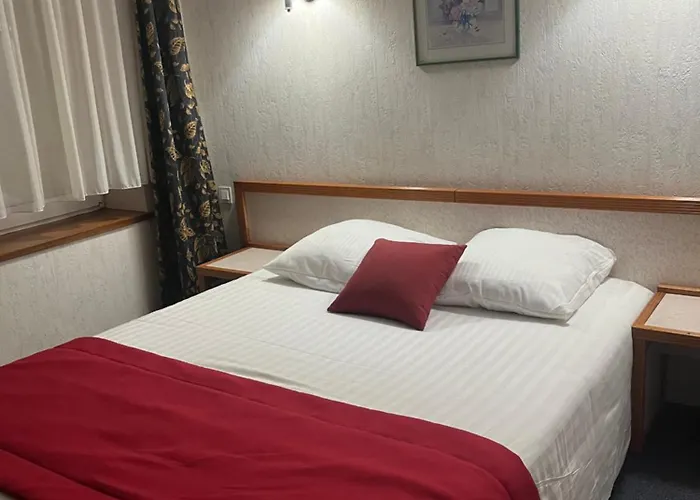 Hotel Val Saint Hilaire 3*