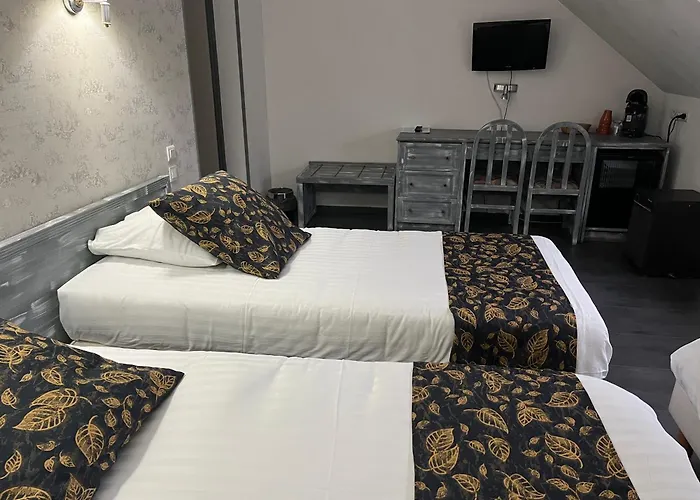 Hotel Val Saint Hilaire Givet