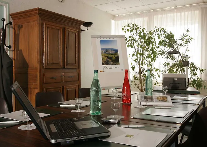 Val Saint Hilaire 3* Givet